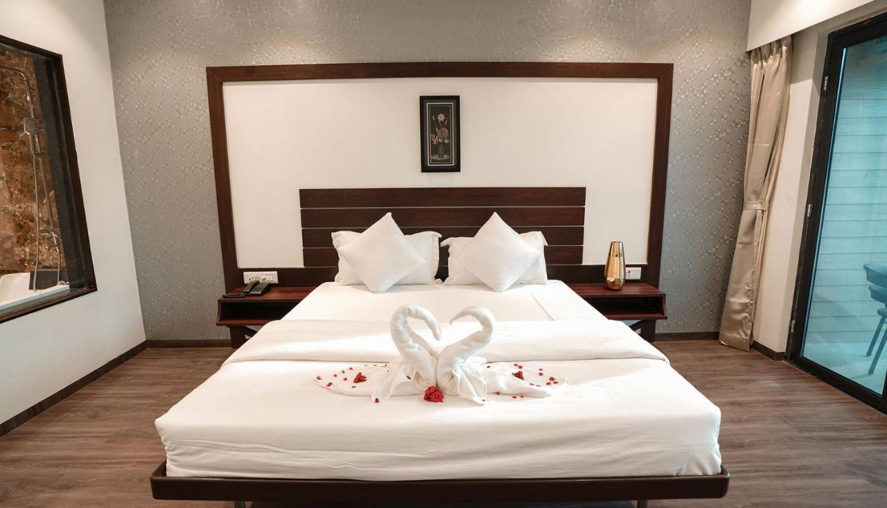 The Windmill Resorts Малван Экстерьер фото